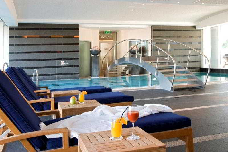 Steigenberger Airport Amsterdam 4*